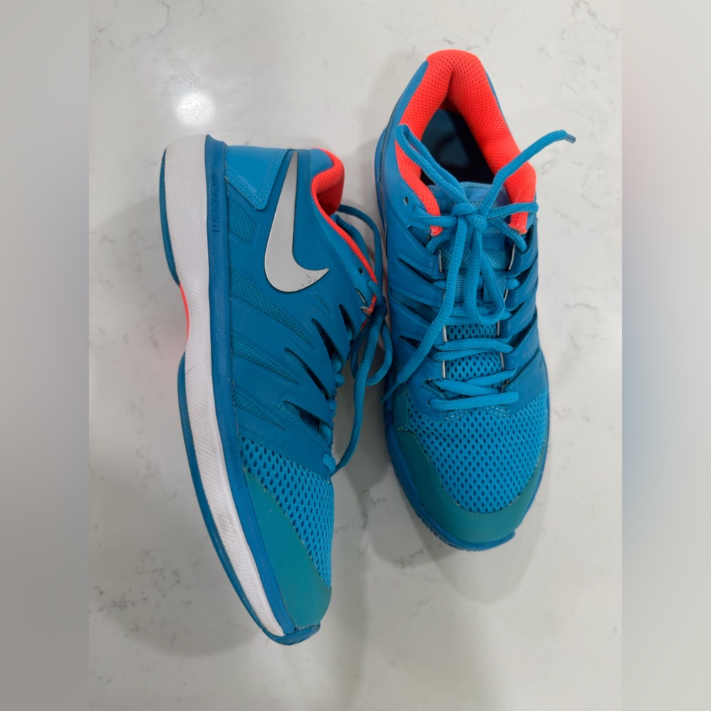 Nike Kids Teal and Coral Sneakers